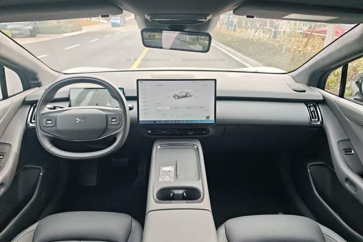 Used XPeng P7+ 2024 Long-Range Max Interior 2