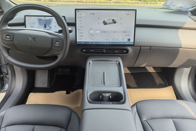 Used XPeng P7+ 2024 Long-Range Max Interior 2