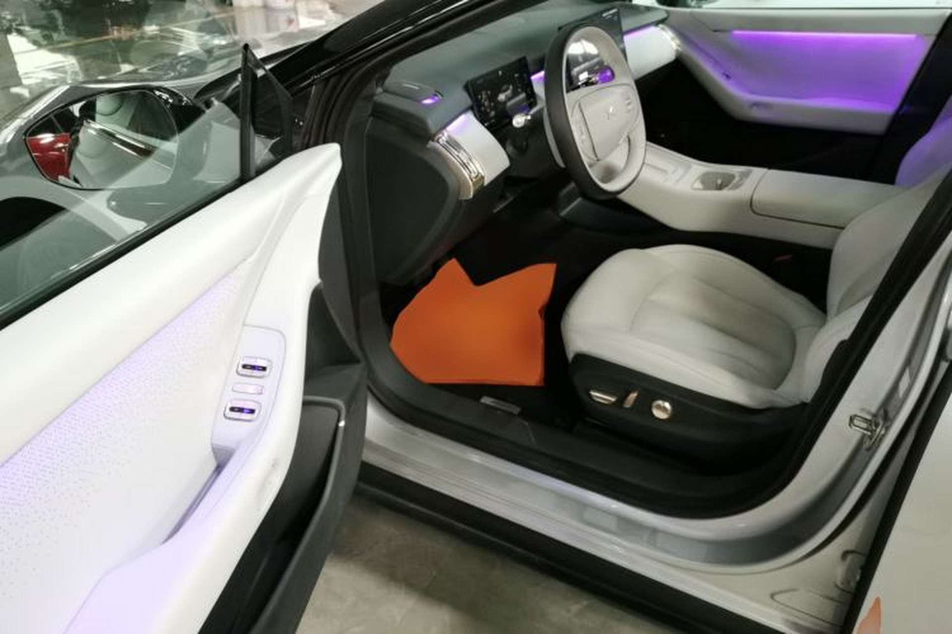 Used XPeng P7+ 2024 Long-Range Max Interior 3