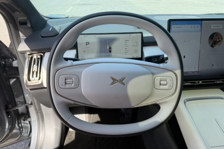 Used XPeng P7+ 2024 Long-Range Max Interior 4