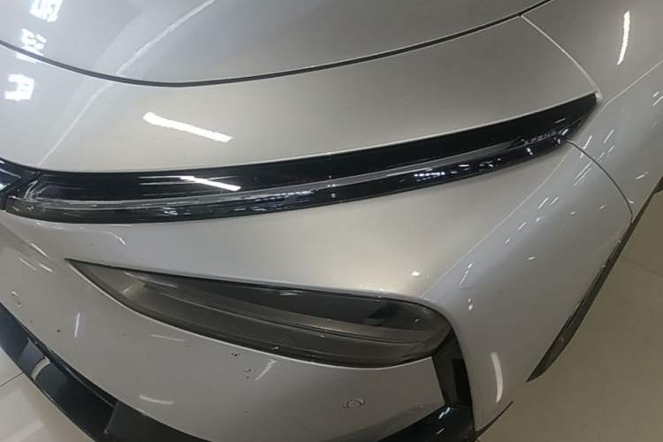 Used XPeng P7+ 2024 Long-Range Max Left Front Headlight
