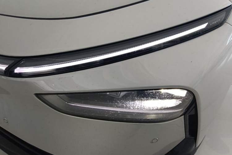 Used XPeng P7+ 2024 Ultra-Long Range Max Left Front Headlight