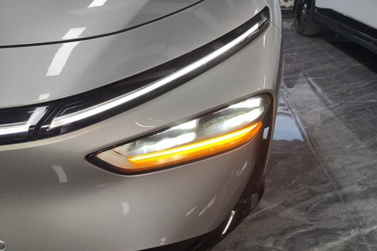 Used XPeng P7+ 2024 Long-Range Max Left Front Headlight