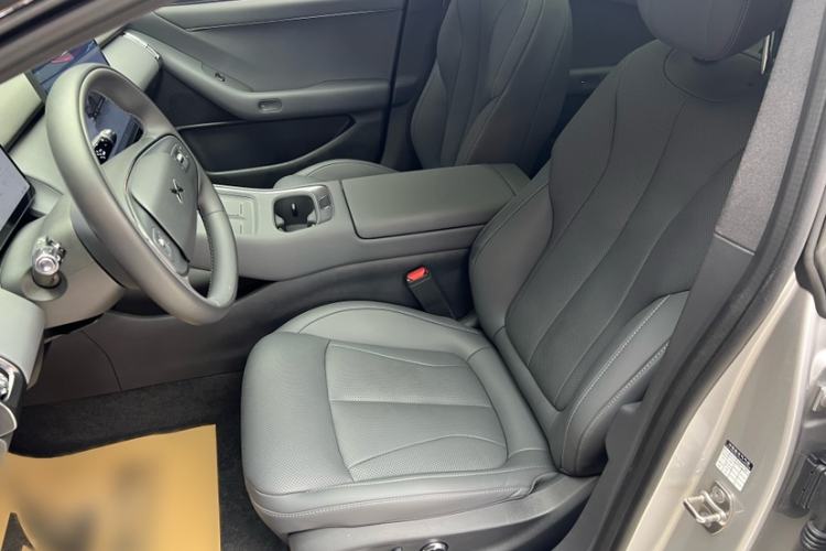 Used XPeng P7+ 2024 Long-Range Max Left Front Seat