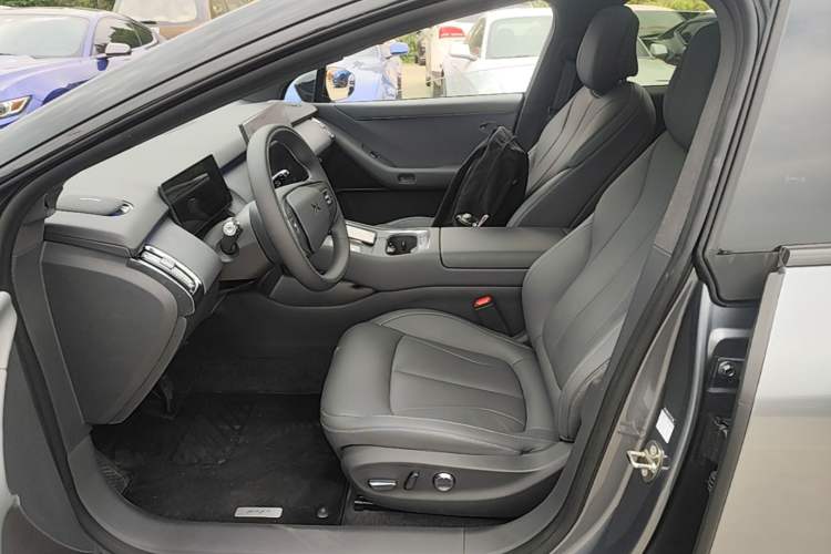 Used XPeng P7+ 2024 Long-Range Max Left Front Seat