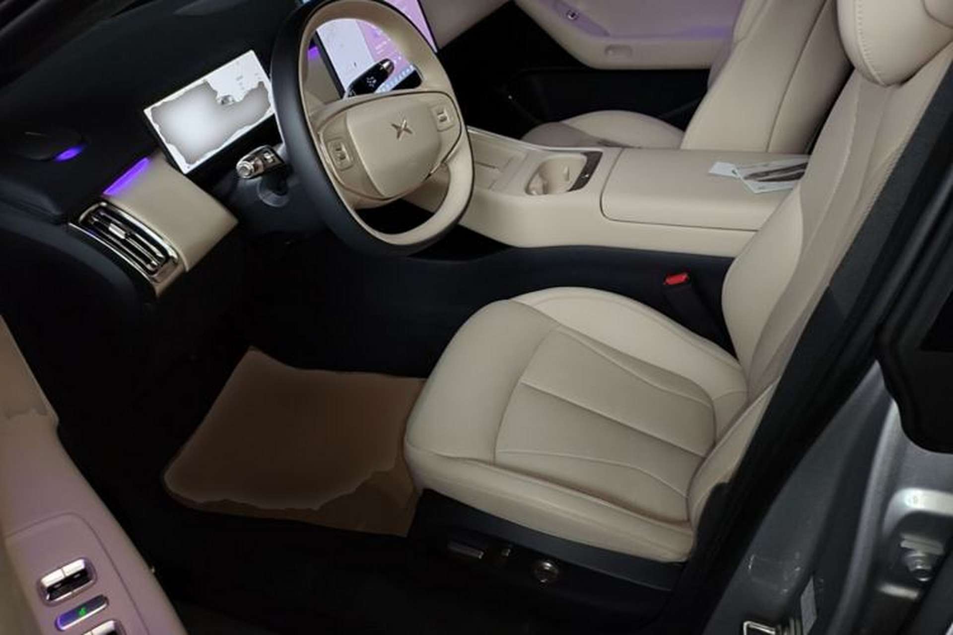 Used XPeng P7+ 2024 Long-Range Max Left Front Seat