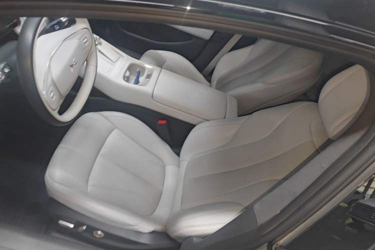Used XPeng P7+ 2024 Long-Range Max Left Front Seat