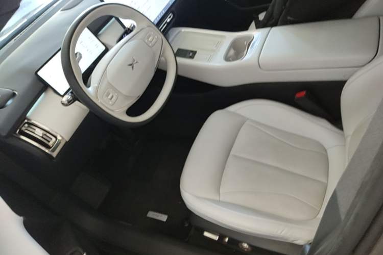 Used XPeng P7+ 2024 Long-Range Max Left Front Seat