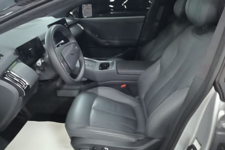 Used XPeng P7+ 2024 Long-Range Max Left Front Seat