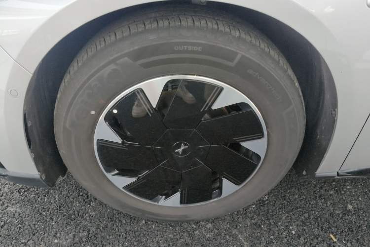 Used XPeng P7+ 2024 Long-Range Max Left Front Wheel Hub