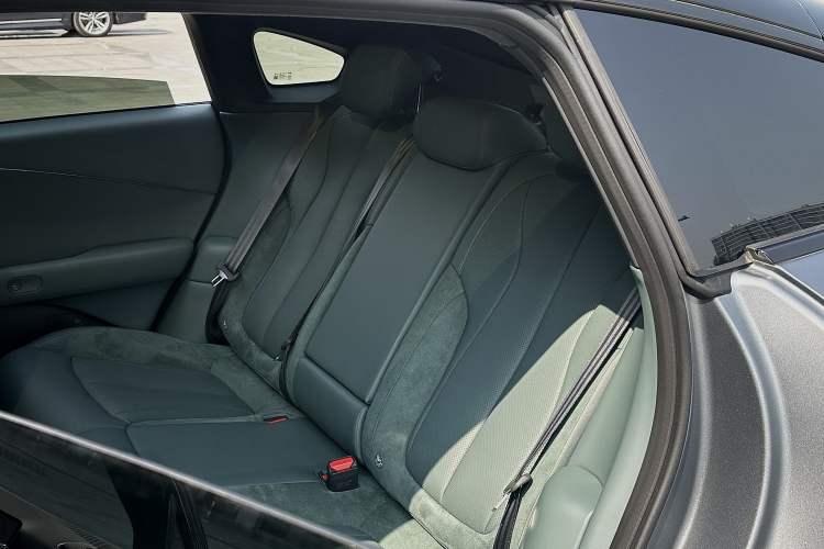 Used XPeng P7+ 2024 Limited Edition Max Left Rear Seat