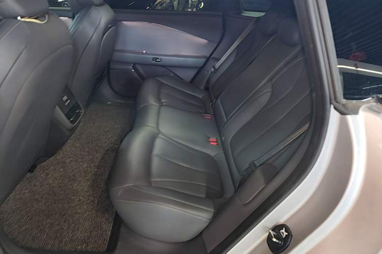 Used XPeng P7+ 2024 Ultra-Long Range Max Left Rear Seat