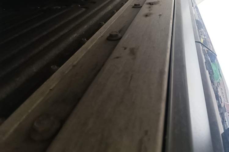 Used XPeng P7+ 2024 Long-Range Max Left Side Sill