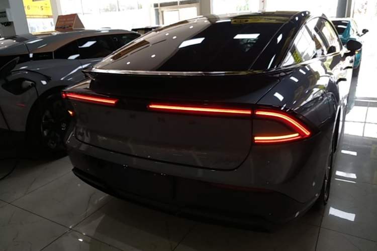 Used XPeng P7+ 2024 Long-Range Max Rear