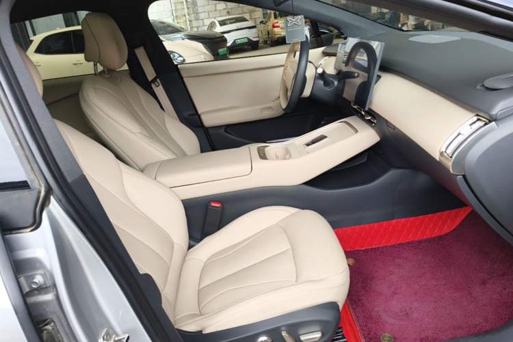 Used XPeng P7+ 2024 Long-Range Max Right Front Seat