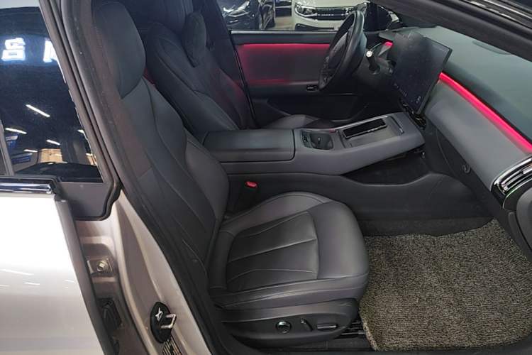 Used XPeng P7+ 2024 Ultra-Long Range Max Right Front Seat