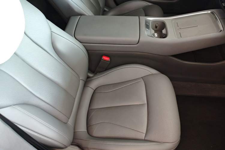 Used XPeng P7+ 2024 Ultra-Long Range Max Right Front Seat