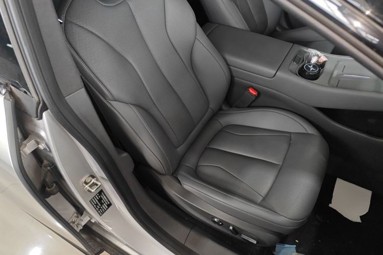 Used XPeng P7+ 2024 Long-Range Max Right Front Seat