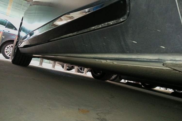 Used XPeng P7+ 2024 Limited Edition Max Right Side Sill