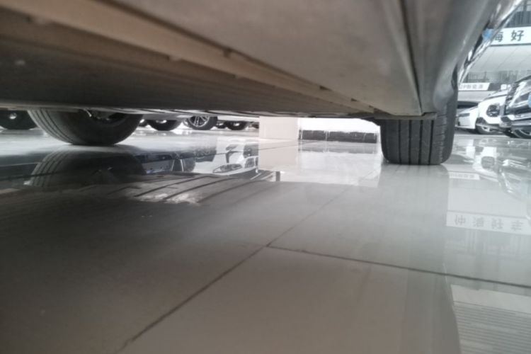 Used XPeng P7+ 2024 Long-Range Max Right Side Sill