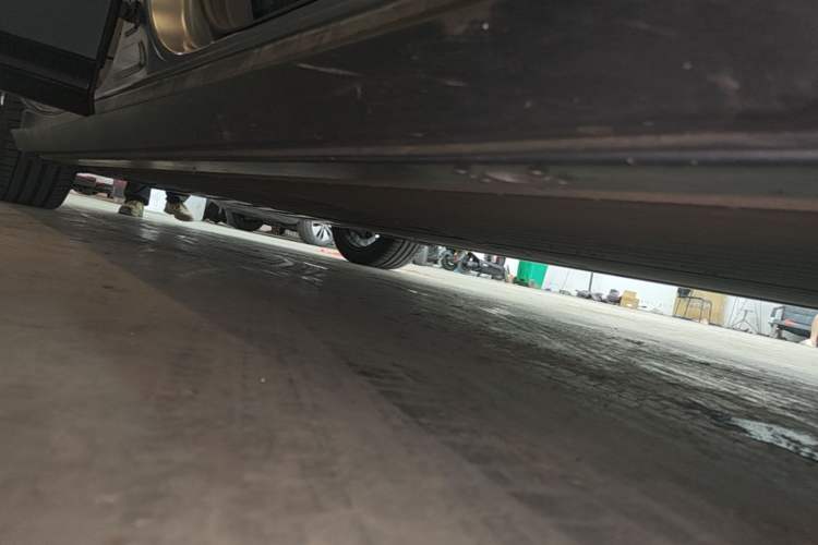 Used XPeng P7+ 2024 Limited Edition Max Right Side Sill