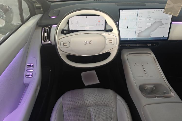 Used XPeng P7+ 2024 Long-Range Max Steering Wheel