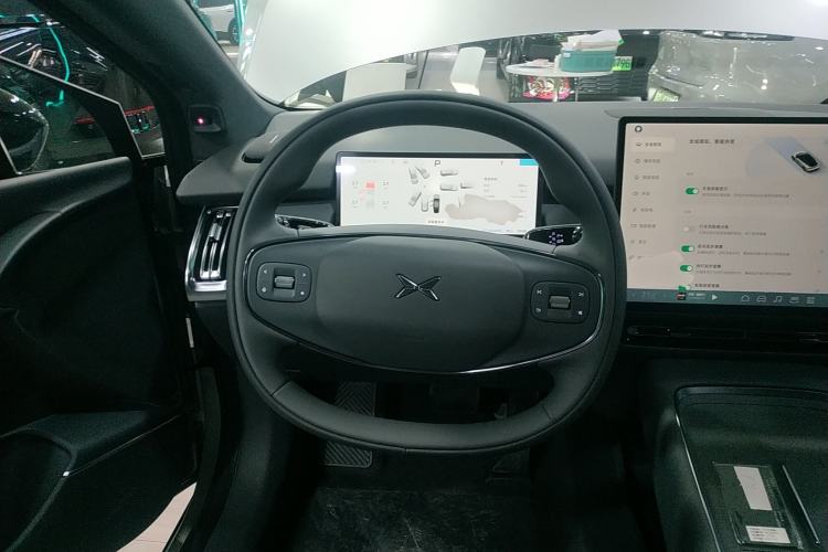Used XPeng P7+ 2024 Long-Range Max Steering Wheel