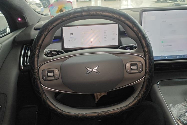 Used XPeng P7+ 2024 Long-Range Max Steering Wheel
