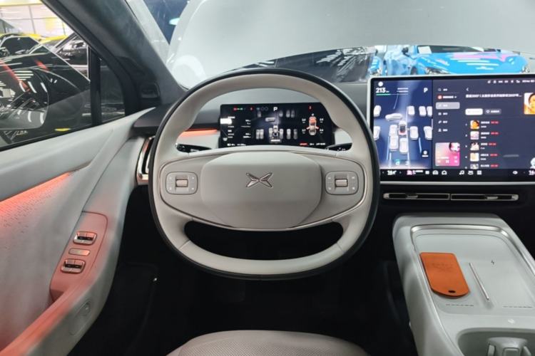 Used XPeng P7+ 2024 Long-Range Max Steering Wheel