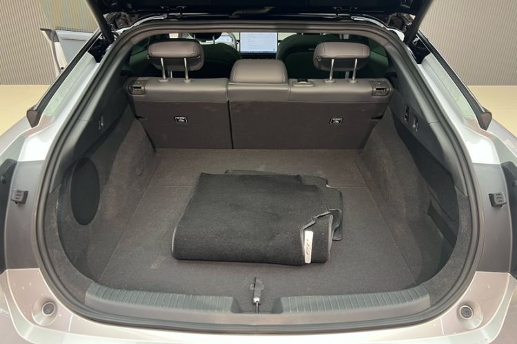 Used XPeng P7+ 2024 Long-Range Max Trunk