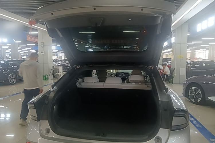 Used XPeng P7+ 2024 Long-Range Max Trunk