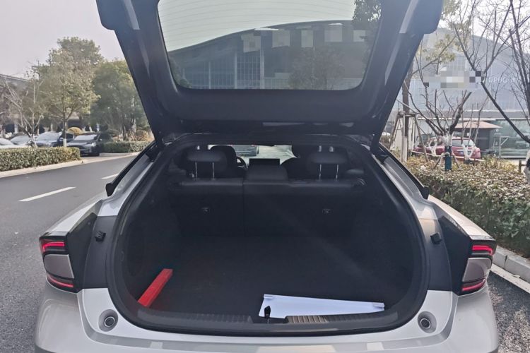 Used XPeng P7+ 2024 Long-Range Max Trunk