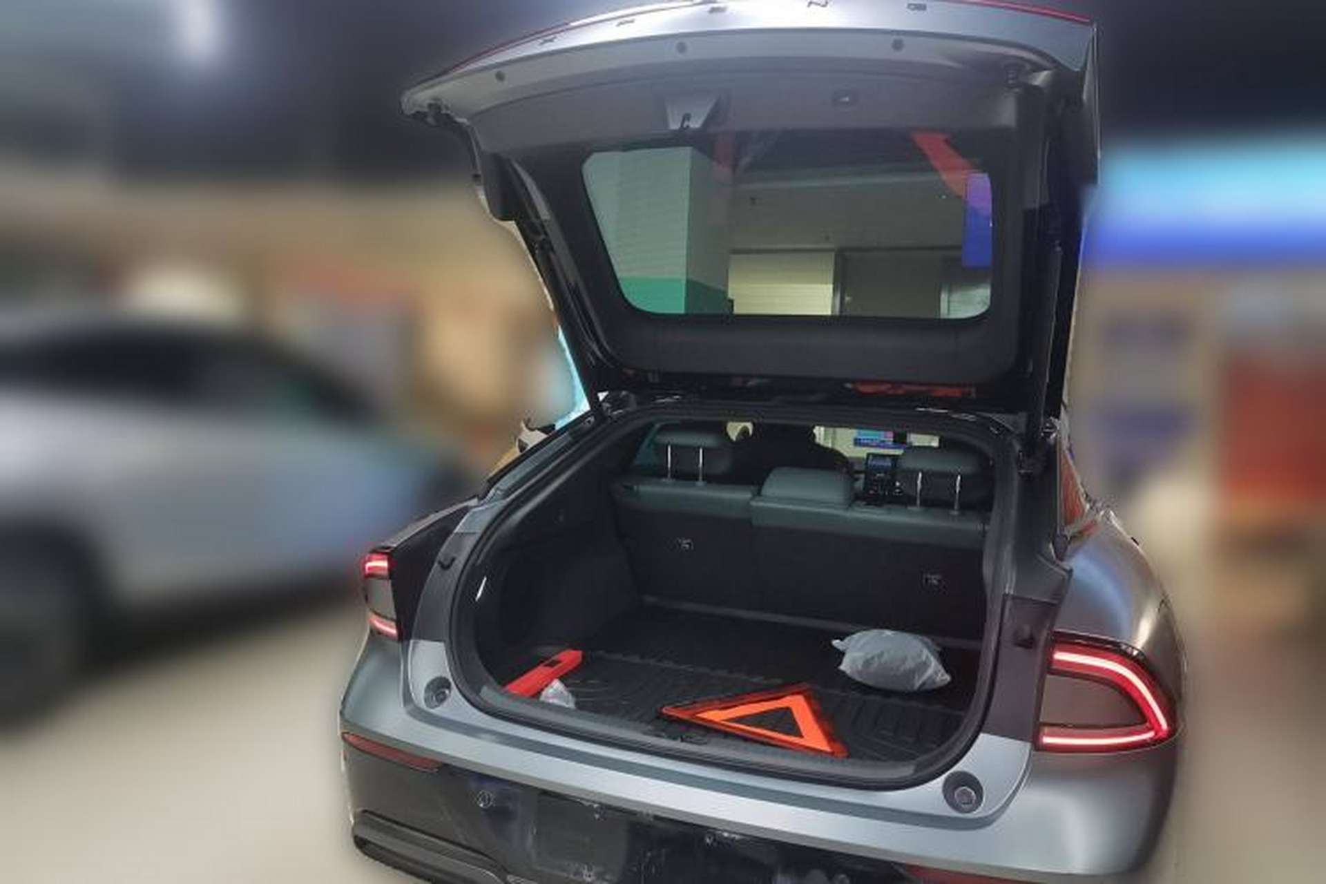 Used XPeng P7+ 2024 Limited Edition Max Trunk