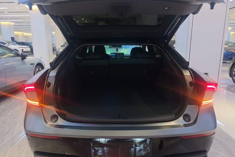 Used XPeng P7+ 2024 Limited Edition Max Trunk