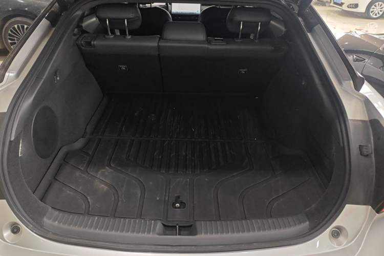 Used XPeng P7+ 2024 Long-Range Max Trunk