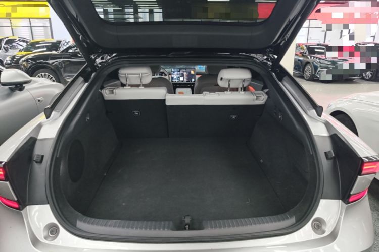 Used XPeng P7+ 2024 Long-Range Max Trunk