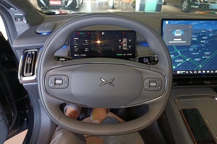Used XPeng P7+ 2024 Ultra-Long Range Max Steering Wheel