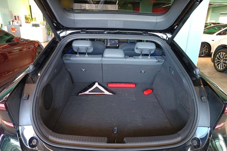 Used XPeng P7+ 2024 Ultra-Long Range Max Trunk