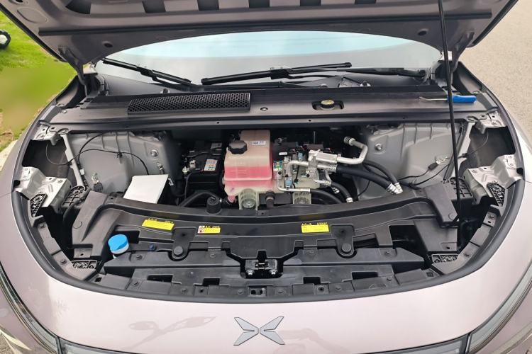 Used XPeng P7+ 2024 Long-Range Max Engine Bay
