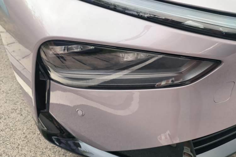 Used XPeng P7+ 2024 Long-Range Max Right Front Headlight