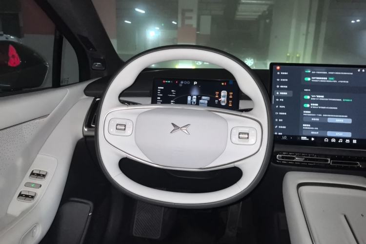 Used XPeng P7+ 2024 Long-Range Max Steering Wheel