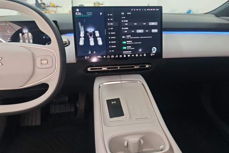 Used XPeng P7+ 2024 Long-Range Max Audio And AC Panel