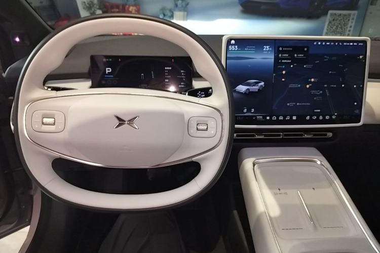 Used XPeng P7+ 2024 Ultra-Long Range Max Center Console
