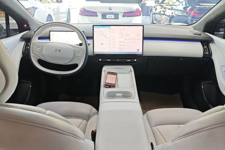 Used XPeng P7+ 2024 Long-Range Max Center Console