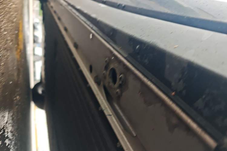 Used XPeng P7+ 2024 Long-Range Max Chassis Rear Left