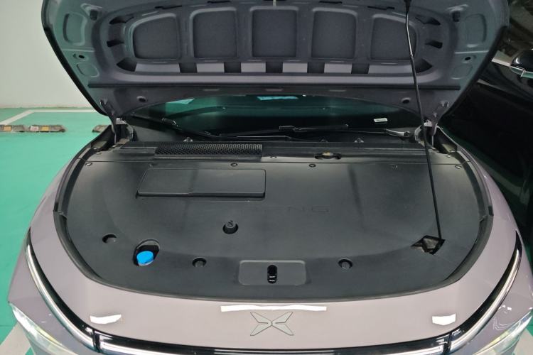 Used XPeng P7+ 2024 Long-Range Max Engine Bay