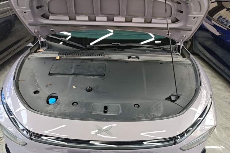 Used XPeng P7+ 2024 Long-Range Max Engine Bay