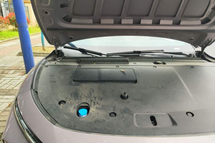 Used XPeng P7+ 2024 Long-Range Max Engine Bay Right