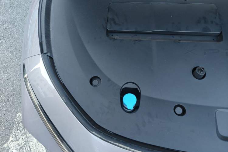 Used XPeng P7+ 2024 Long-Range Max Engine Bay Right