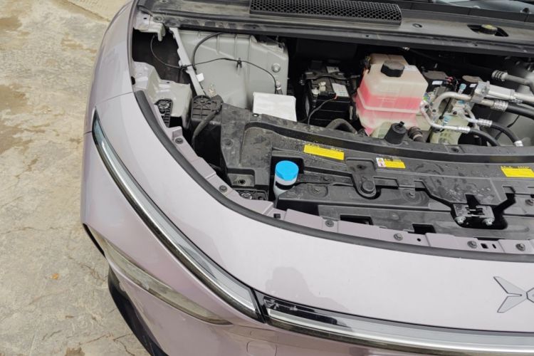 Used XPeng P7+ 2024 Long-Range Max Engine Bay Right